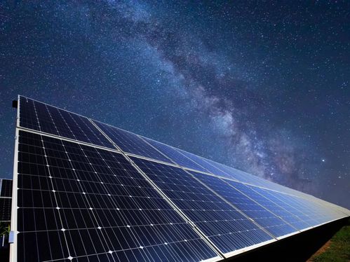 斯坦福学者让太阳能电池在夜间发电,功率可达50毫瓦 平方米